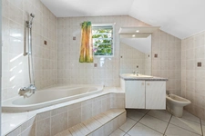 FOR SALE – EXCEPTIONAL VILLA WITH PANORAMIC VIEW OF THE SEA AND PORT – SAINT-GILLES LES BAINS