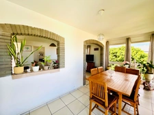 Appartement à vendre 4 pièces vue mer SAINT GILLES LES HAUTS (974)