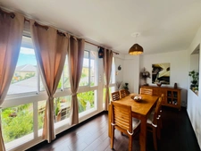 Appartement à vendre 4 pièces SAINT GILLES LES HAUTS (974)