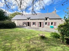 Maison longère 8 pièces à vendre PLURIEN (22)