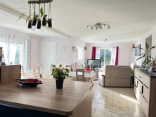 Maison adaptée PMR à vendre 6 chambres TRESSIGNAUX (22)