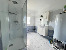 Appartement à vendre 2 pièces avec grand garage PLOUFRAGAN (22)