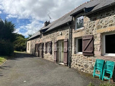 Maison longère 8 pièces à vendre PLURIEN (22)