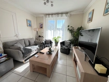 Maison 5 pièces sur sous sol avec grand garage supplémentaire à vendre  SAINT BRIEUC (22)