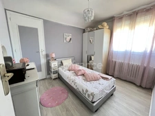 Maison 5 pièces sur sous sol avec grand garage supplémentaire à vendre  SAINT BRIEUC (22)