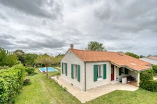 Maison à vendre 4 pièces PORT DES BARQUES (17)