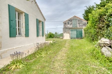 Maison à vendre 4 pièces PORT DES BARQUES (17)