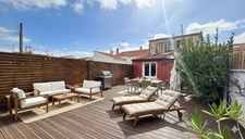 Family home for sale, 6 rooms, 4 bedrooms + office – Close to train station & schools – Large terrace – Garage – Outbuildings – ROCHEFORT (17)