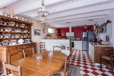 Villa à vendre 6 pièces CHATELAILLON PLAGE (17) – Triangle d’or – 196 m² – Terrasse 50 m² – Jardin intime – Garage – stationnement privatif