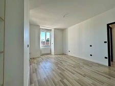 Duplex 100 m2 en rez-de-jardin à vendre 3 pièces FORGES LES BAINS (91)