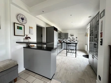 A VENDRE - MAISON INDIVIDUELLE - 4 Chambres - 120 M2 - Terrain 629 m2 - BURES SUR YVETTE (91)