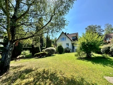 Maison à louer 5 pièces GIF SUR YVETTE (91) - 158 m2 avec jardin. photo 2