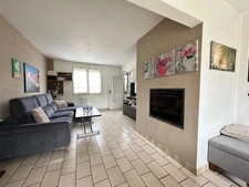 A VENDRE - MAISON INDIVIDUELLE - 4 Chambres - 120 M2 - Terrain 629 m2 - BURES SUR YVETTE (91)