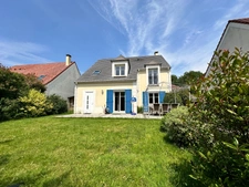 LES MOLIERES - MAISON INDIVIDUELLE - 6 PIECES - 4 CHAMBRES - TERRAIN 400 m2