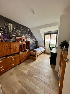 Dpt Essonne (91), à vendre GIF SUR YVETTE - Maison d'architecte de 190 m² - 6 chambres - Terrain de 540 m²