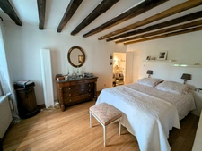 SOUS COMPROMIS Vente en exclusivité – Maison ancienne typique avec jardin dans le centre de Vitry-aux-Loges