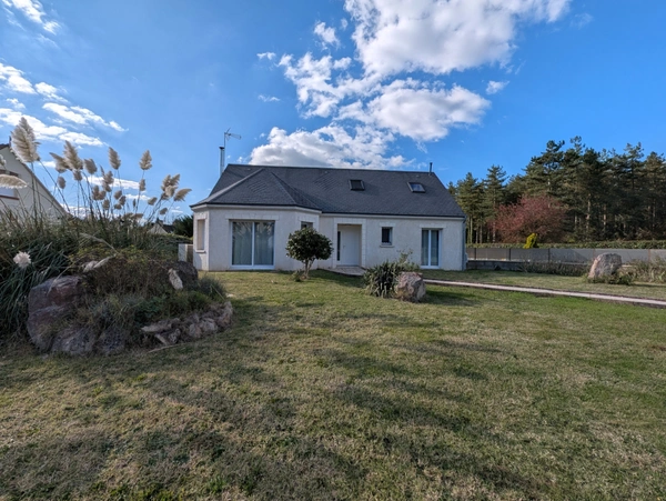 OFFRE ACCEPTEE Maison familiale 5 pièces 4 chambres CHATEAUNEUF SUR LOIRE (45)