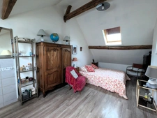 SOUS COMPROMIS Vente en exclusivité – Maison ancienne typique avec jardin dans le centre de Vitry-aux-Loges