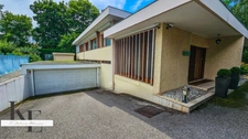 Dpt Haute Savoie (74), à vendre  maison P10 de 310 m² - Terrain de 1 480,00 m² - Plain pied
