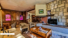Dpt Haute Savoie (74), à vendre  maison P10 de 310 m² - Terrain de 1 480,00 m² - Plain pied