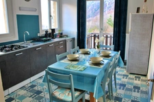 Maison à vendre 5 pièces en MAURIENNE, proche Station de ski  (73), Terrain clos, Ensoleillée, Vue dégagée, Garages