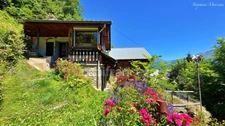 Maisonnette à vendre 2 pièces en Maurienne avec terrain au calme vue dégagée