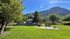 Maison à vendre 8 pièces (73), Terrain clos, Sans vis à vis, Proche des commodités