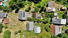 Maisonnette à vendre 2 pièces en Maurienne avec terrain au calme vue dégagée