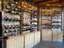 In Savoie (73), FOR SALE Ski resort, Restaurant wine bar, Takeaway, 