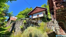 Maisonnette à vendre 2 pièces en Maurienne avec terrain au calme vue dégagée