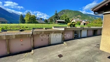 For sale in Maurienne, 6-room apartment, balcony, garage, cellar, secure residence
