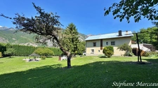 Maison à vendre 8 pièces (73), Terrain clos, Sans vis à vis, Proche des commodités
