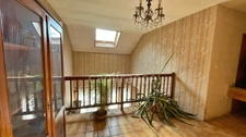 Village house for sale in Maurienne, close to ski resorts, with flat land, double garage and great living potential