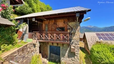Maisonnette à vendre 2 pièces en Maurienne avec terrain au calme vue dégagée