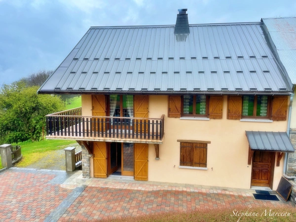 Dpt Savoie (73), à vendre ALBIEZ, maison P5, terrain, vue dégagée   