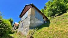 Maisonnette à vendre 2 pièces en Maurienne avec terrain au calme vue dégagée