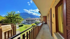 For sale in Maurienne, 6-room apartment, balcony, garage, cellar, secure residence
