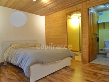 En Savoie (73), à vendre Vallée de La Maurienne, maison P8 rénovée, cave, voutes, terrain, combles, stations de ski, 3 vallées