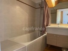 En Savoie (73), à vendre station de ski, Domaine Galibier Thabor 1800, T2, balcon, piscine, belle vue