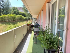 Appartement 3 pièces avec grand balcon plein sud