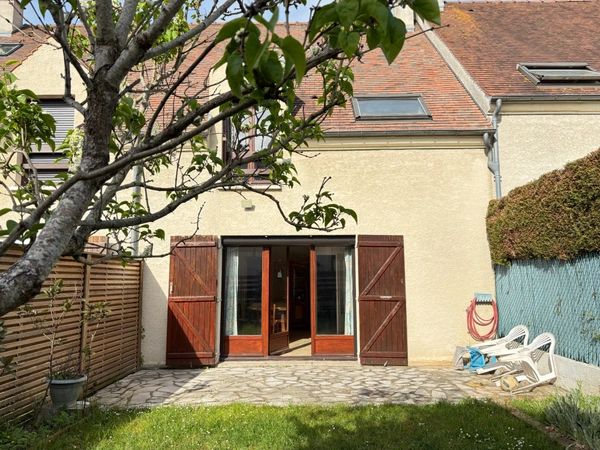 Maison à vendre 5 pièces - 4 chambres VERRIERES LE BUISSON (91)