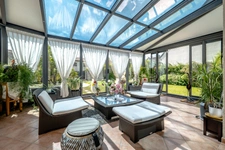 Demeure de prestige avec piscine à débordement 
