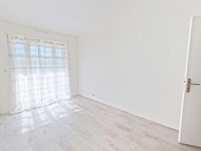 Appartement à vendre 4 pièces VERRIERES LE BUISSON (91)