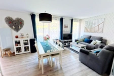 Appartement 3 pièces avec grand balcon plein sud