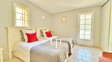 Maison à vendre 7 pièces ROGNES (13)