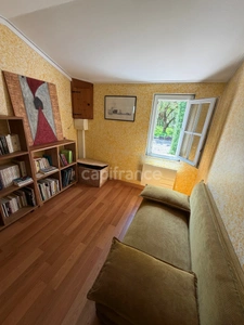 Maison de caractère 5 pièces à Saint-Urbain(85) et sa spacieuse dépendance