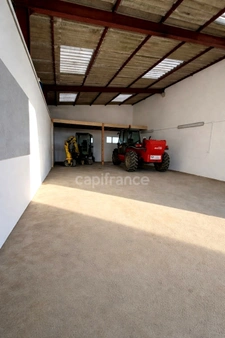GARAGE SPACIEUX ET FONCTIONNEL