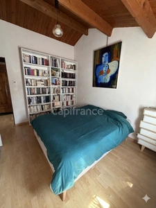 Maison de caractère 5 pièces à Saint-Urbain(85) et sa spacieuse dépendance