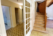 Dpt Gard (30), Sous compromis, proche d'UZES à 8km, maison P6 de 132m2, beau terrain de 600m2, calme.