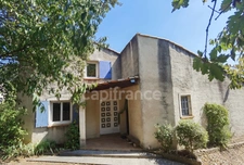 Dpt Gard (30), Sous compromis, proche d'UZES à 8km, maison P6 de 132m2, beau terrain de 600m2, calme.
